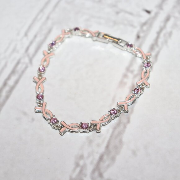 Beautiful silver AVON Breast Cancer awareness bracelet 7.25" - Picture 4 of 5
